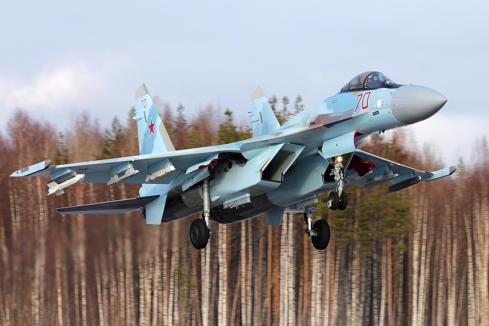 Detail Jet Su 35 Rusia Nomer 36