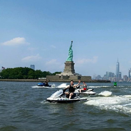 Detail Jetski Statue Of Liberty Nomer 21