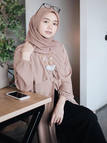 Detail Jilbab Milo Cocok Dengan Baju Warna Apa Nomer 8