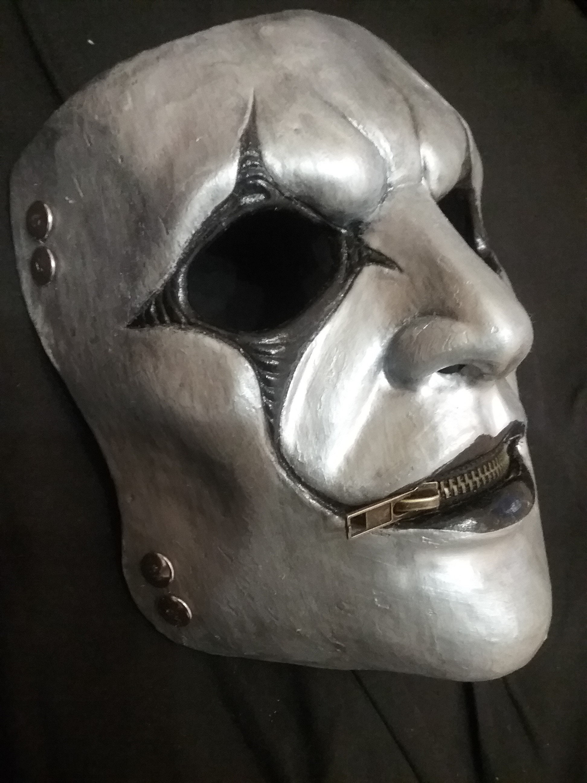 Detail Jim Root Mask Nomer 32