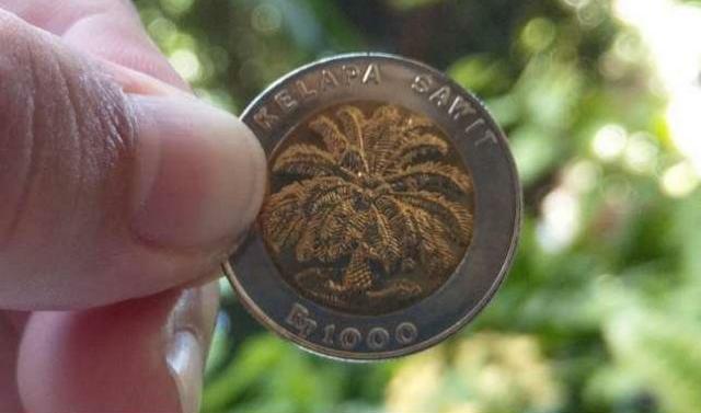 Detail Jimat Uang Logam Kuno Nomer 45