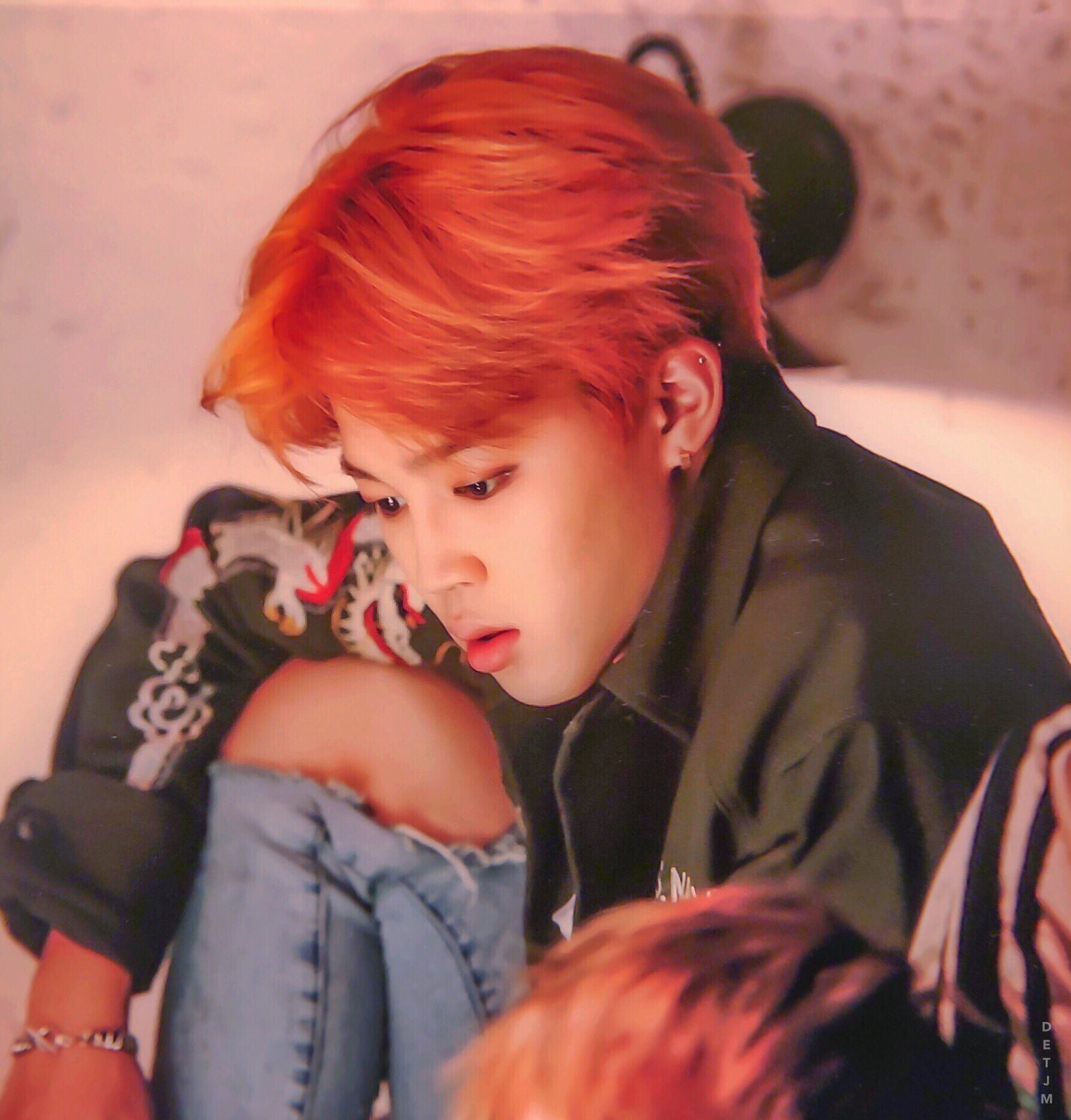 Detail Jimin Orange Hair Nomer 11