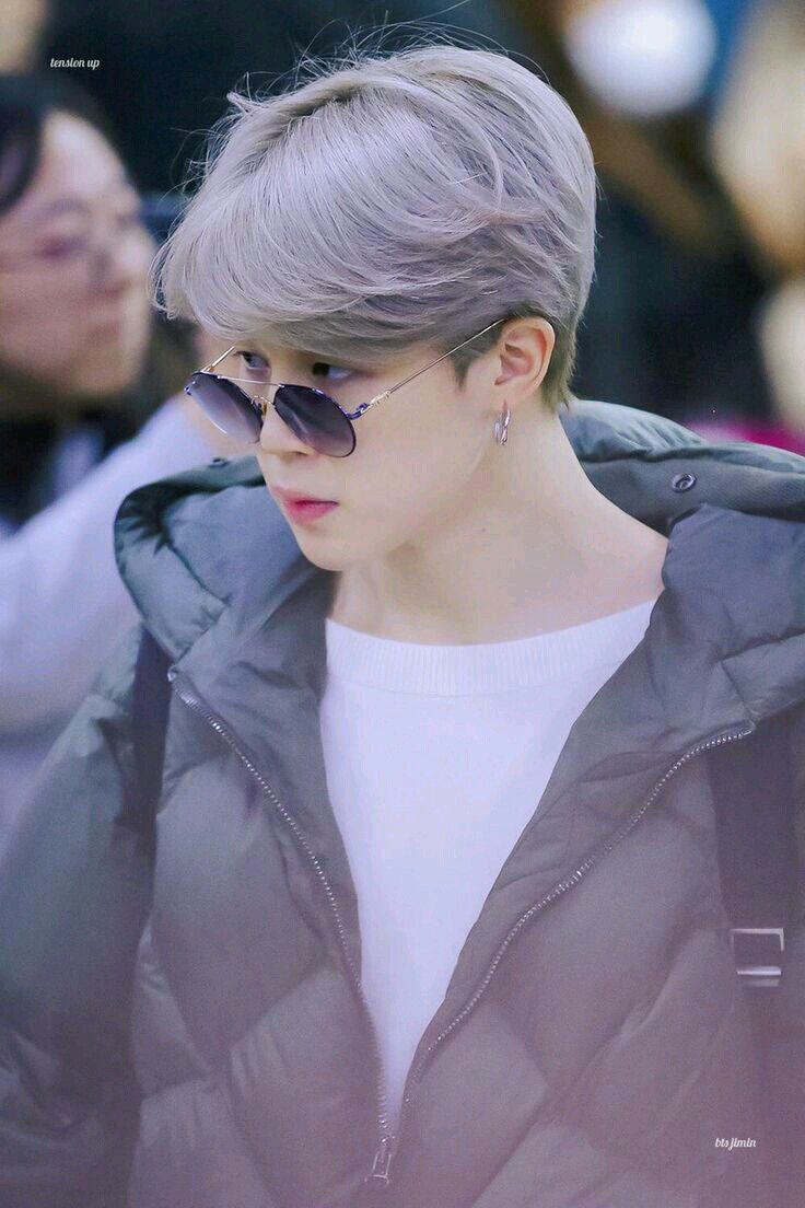 Detail Jimin Pake Kacamata Nomer 3