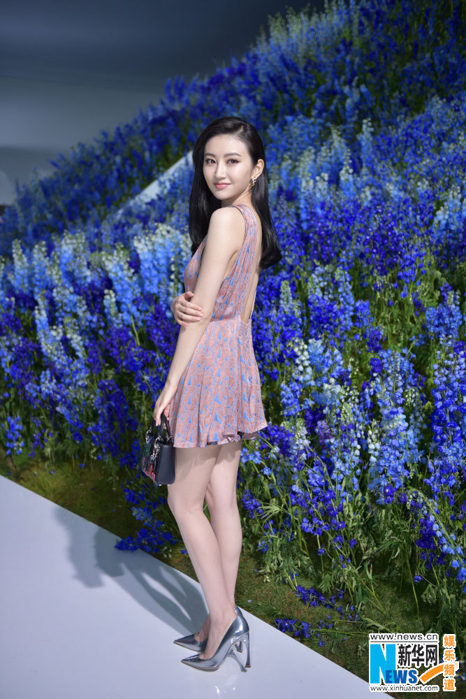 Detail Jing Tian The Great Wall Wallpaper Nomer 30