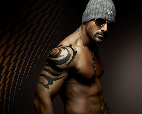 Detail John Abraham Six Pack Nomer 19