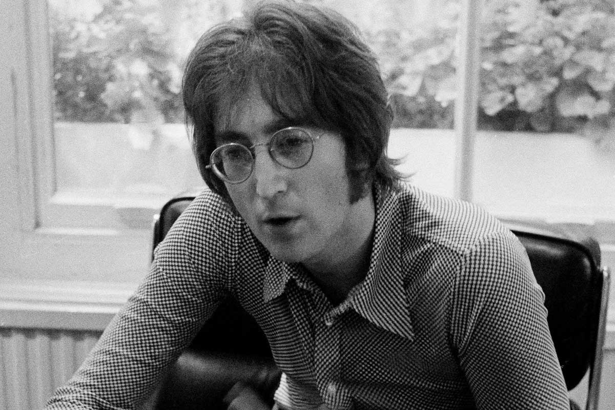 Detail John Lennon Beatles Nomer 30