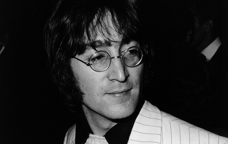 Detail John Lennon Beatles Nomer 37