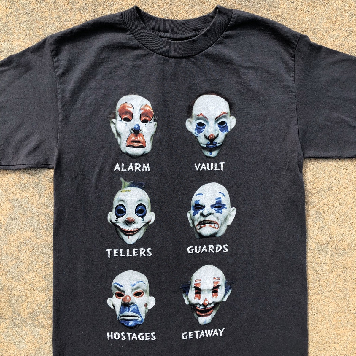 Detail Joker Bank Robber Shirt Nomer 11