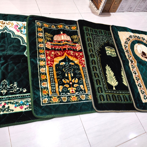 Detail Jual Sajadah Tebal Nomer 42