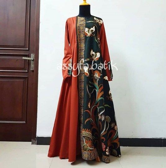 Detail Jubah Polos Kombinasi Batik Nomer 40