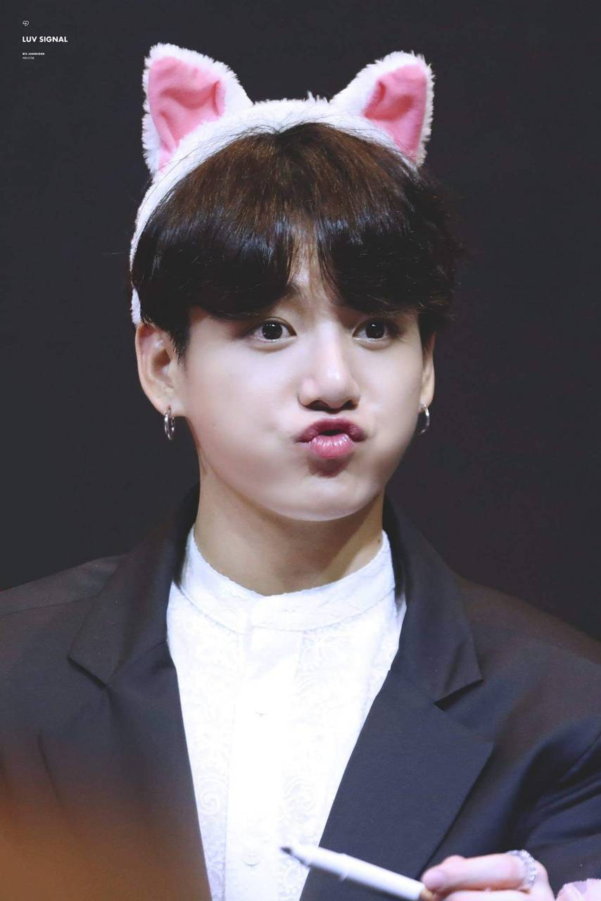 Detail Jungkook Cute Wallpaper Nomer 21