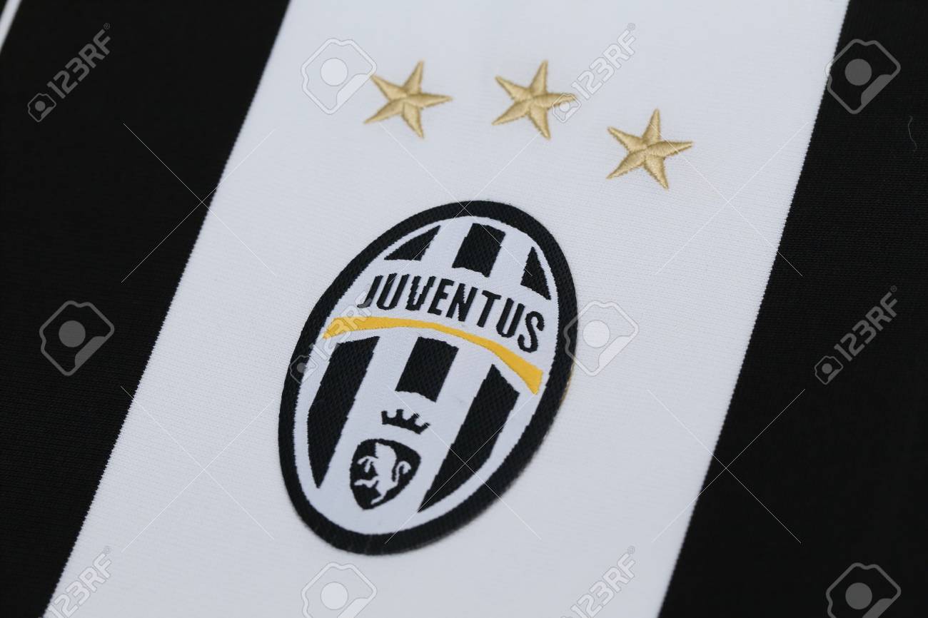 Detail Juventus Logo 3 Stars Nomer 27