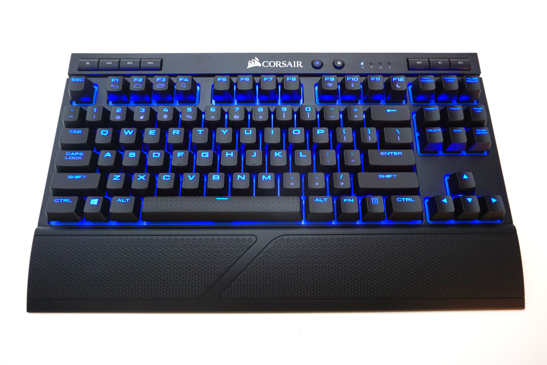 Detail K63 Corsair Keyboard Nomer 6