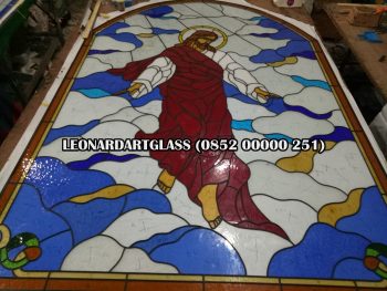 Detail Kaca Patri Gereja Nomer 39