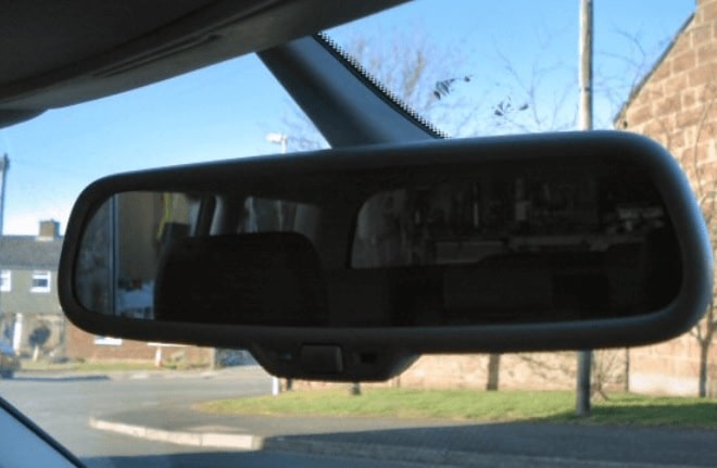 Detail Kaca Spion Mobil Menggunakan Cermin Nomer 25