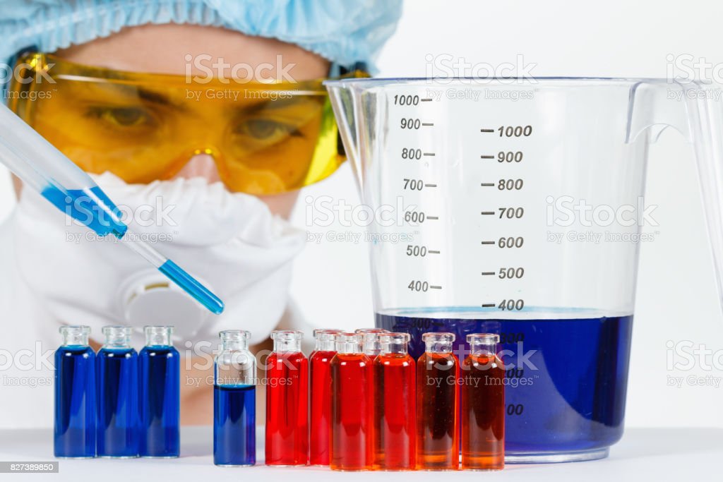 Detail Kacamata Laboratorium Kimia Nomer 32