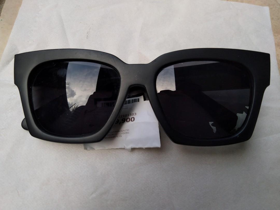 Detail Kacamata Pull And Bear Nomer 30