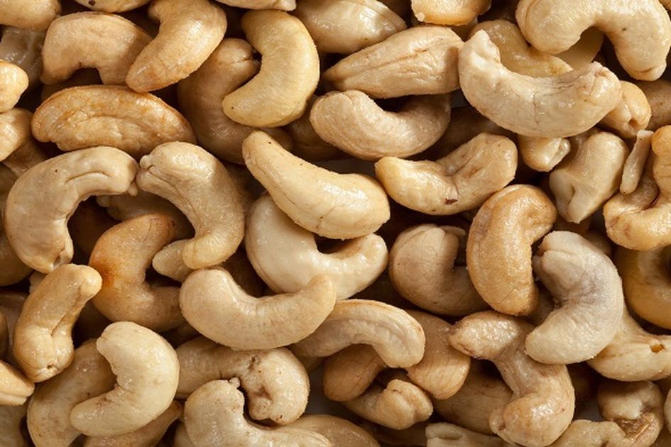 Detail Kacang Almond Dan Kenari Nomer 33