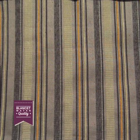 Detail Kain Garis Garis Nomer 35