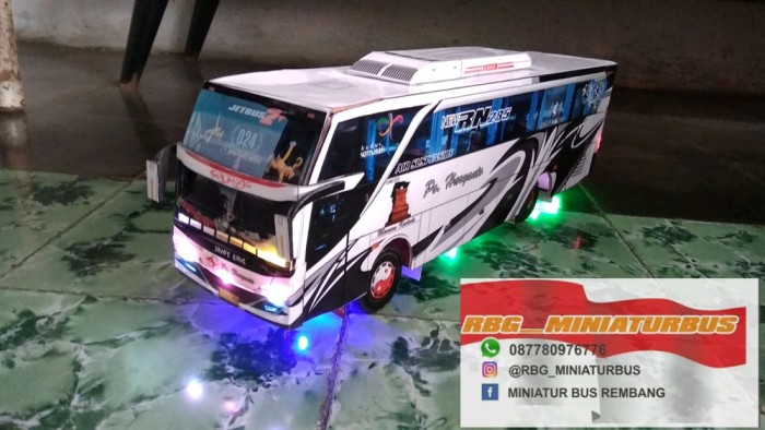 Detail Kaligrafi Bus Po Haryanto Gambar Kaligrafi Bus Po Haryanto Nomer 18