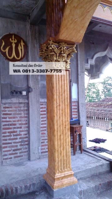 Detail Kaligrafi Tiang Masjid Nomer 33