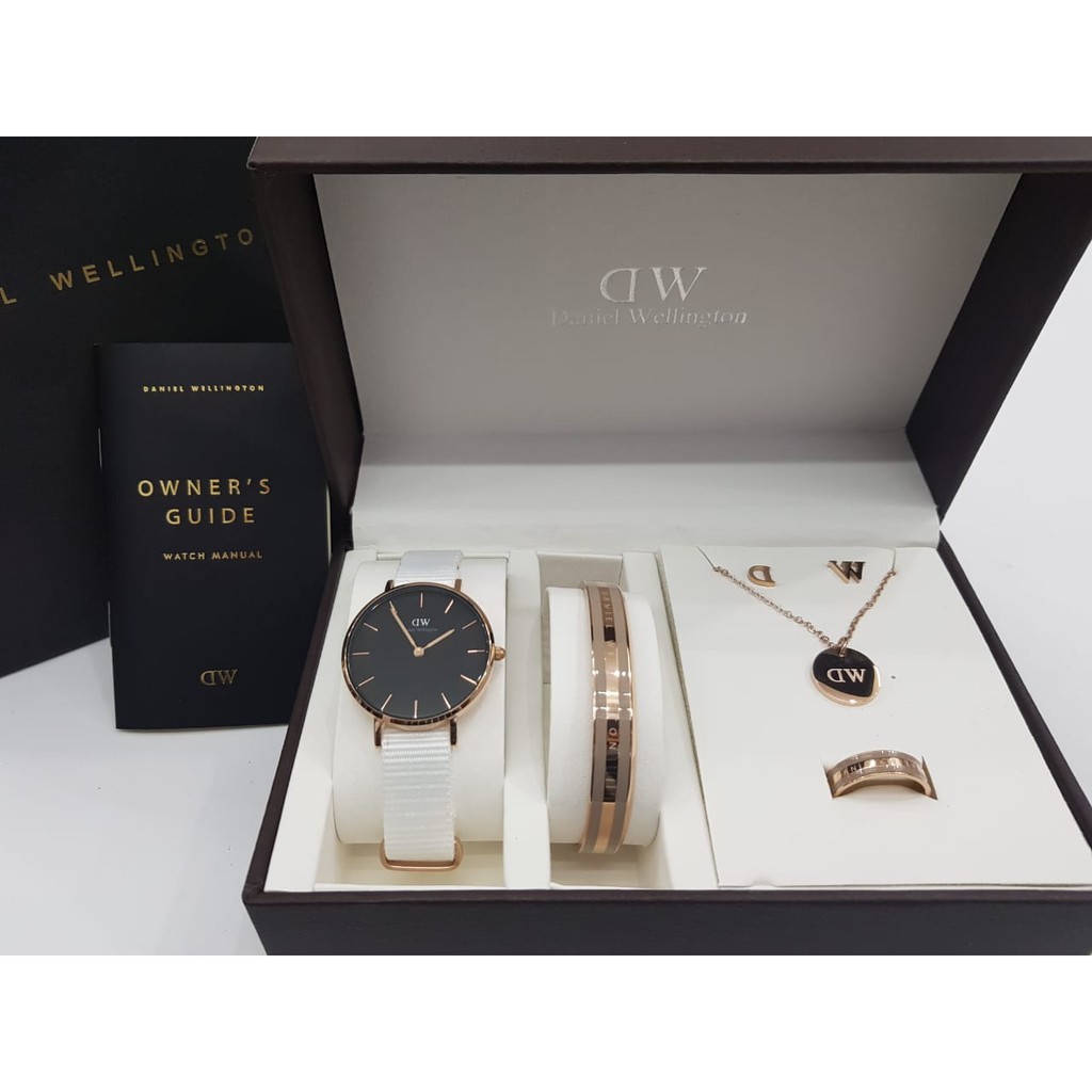 Detail Kalung Daniel Wellington Nomer 29