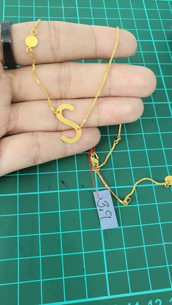 Detail Kalung Emas Huruf A Nomer 38