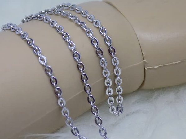 Detail Kalung Emas Putih Nomer 17