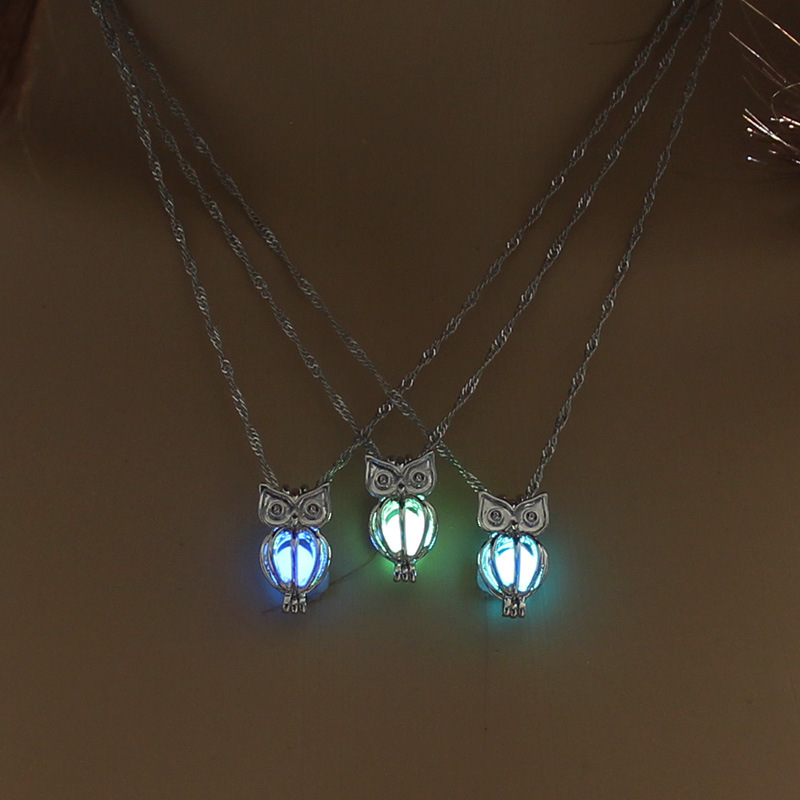 Detail Kalung Glow In The Dark Nomer 43