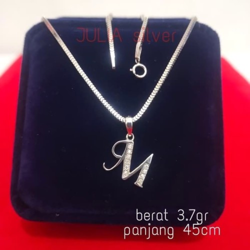 Detail Kalung Huruf Emas Putih Nomer 24