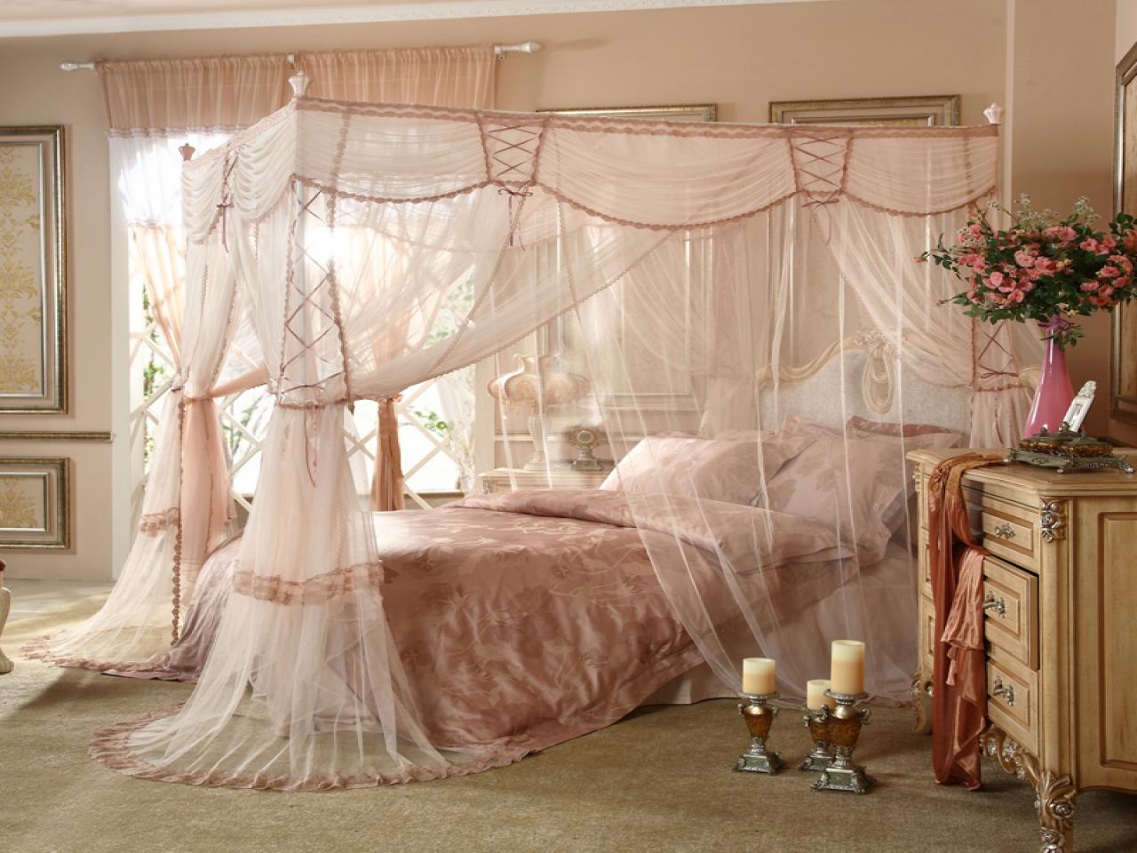 Detail Kamar Pengantin Mewah Dan Romantis Nomer 29