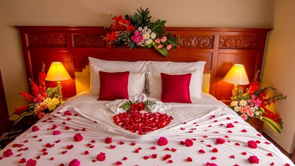 Detail Kamar Pengantin Romantis Nomer 18