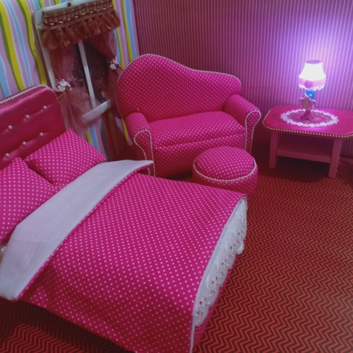 Detail Kamar Tidur Barbie Nomer 52