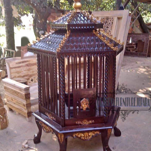 Detail Kandang Burung Besar Dari Kayu Nomer 47