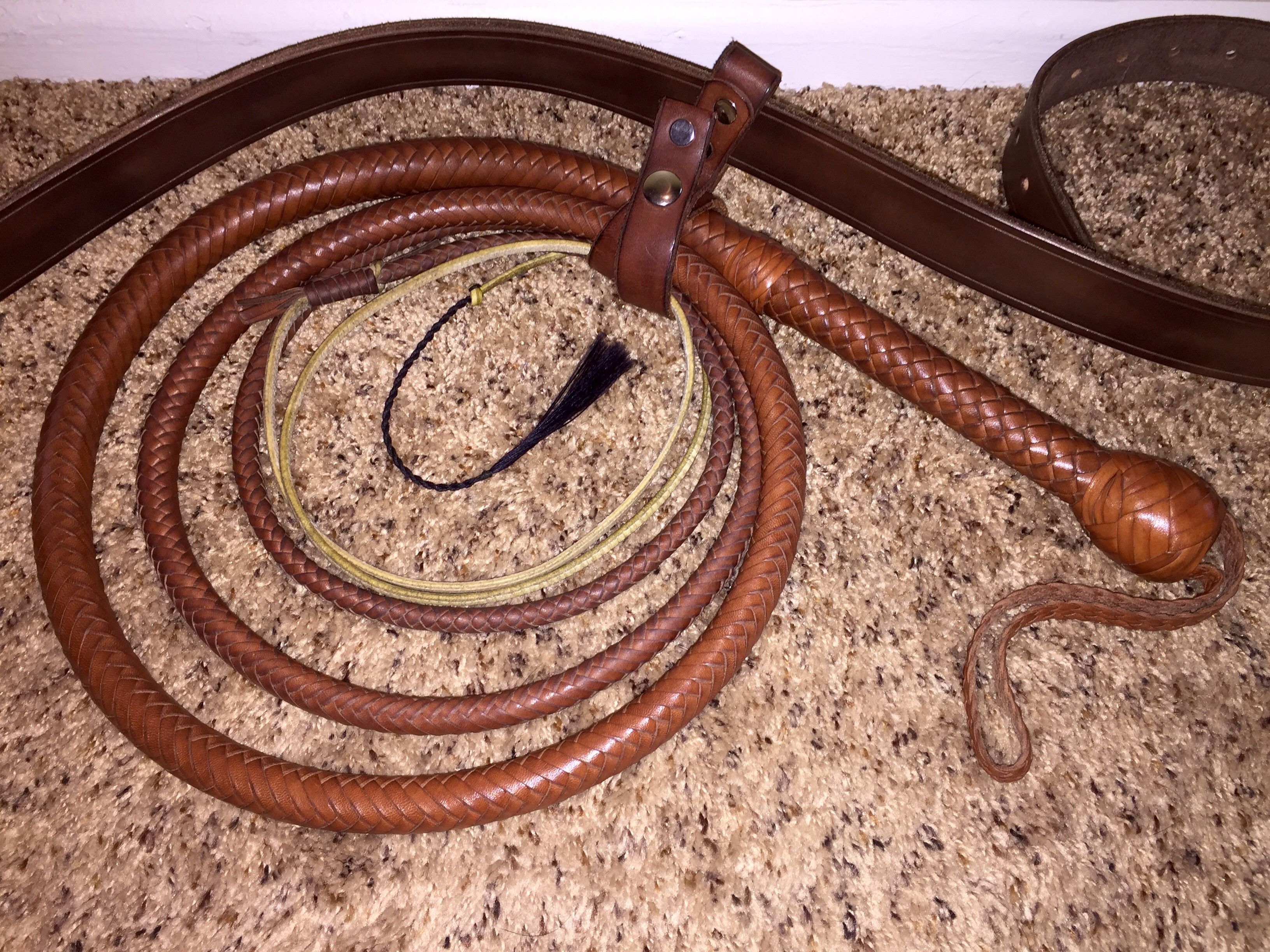 Detail Kangaroo Hide Whip Nomer 41