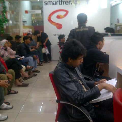 Detail Kantor Smartfren Di Bandung Nomer 20