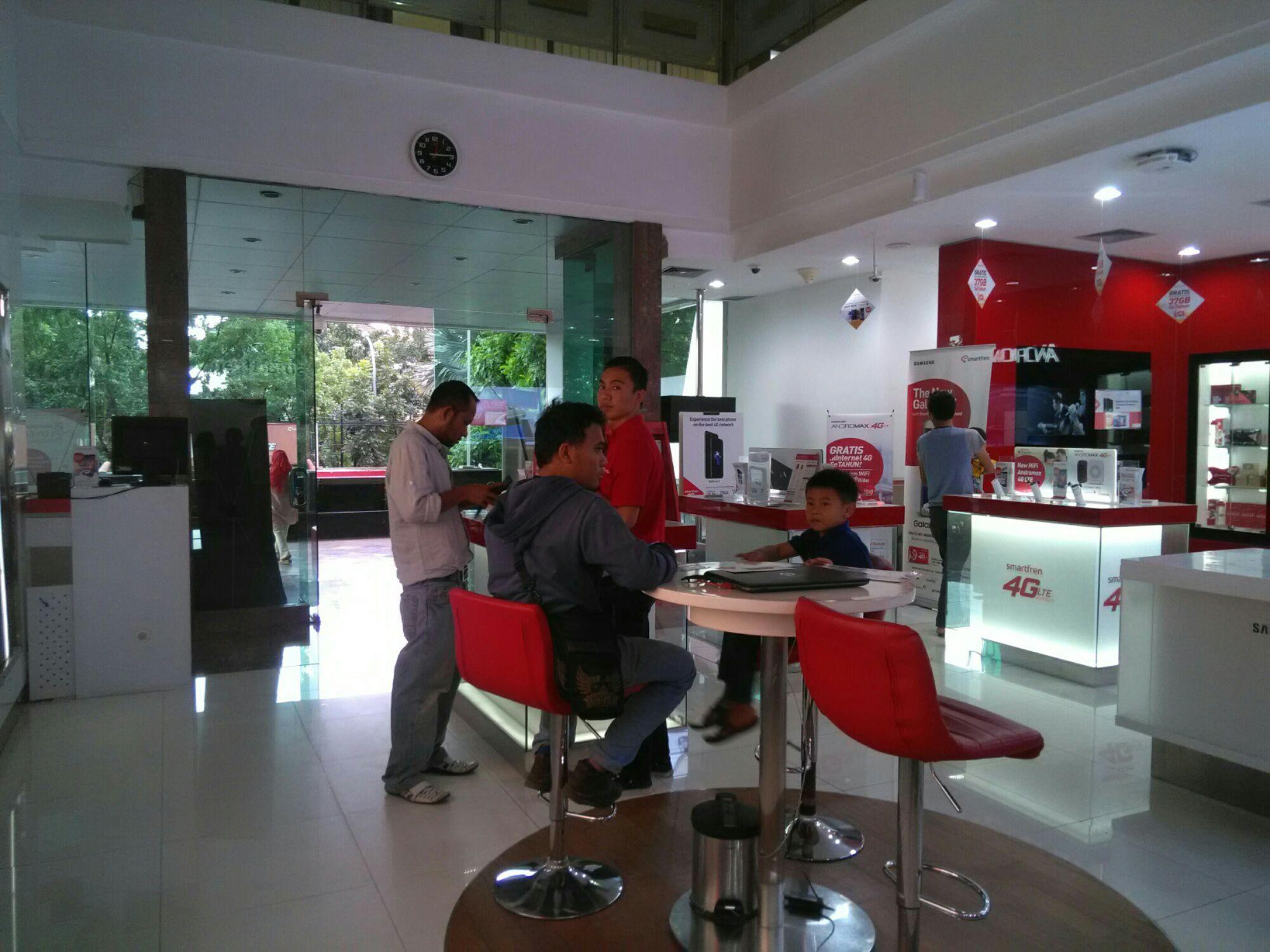 Detail Kantor Smartfren Di Bandung Nomer 23