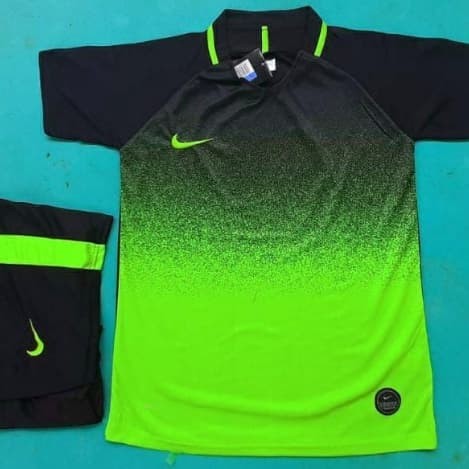 Detail Kaos Futsal Nike Nomer 19