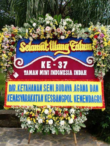 Detail Karangan Bunga Selamat Ulang Tahun Nomer 23