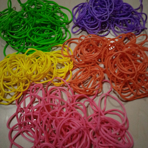 Detail Karet Gelang Warna Warni Nomer 23