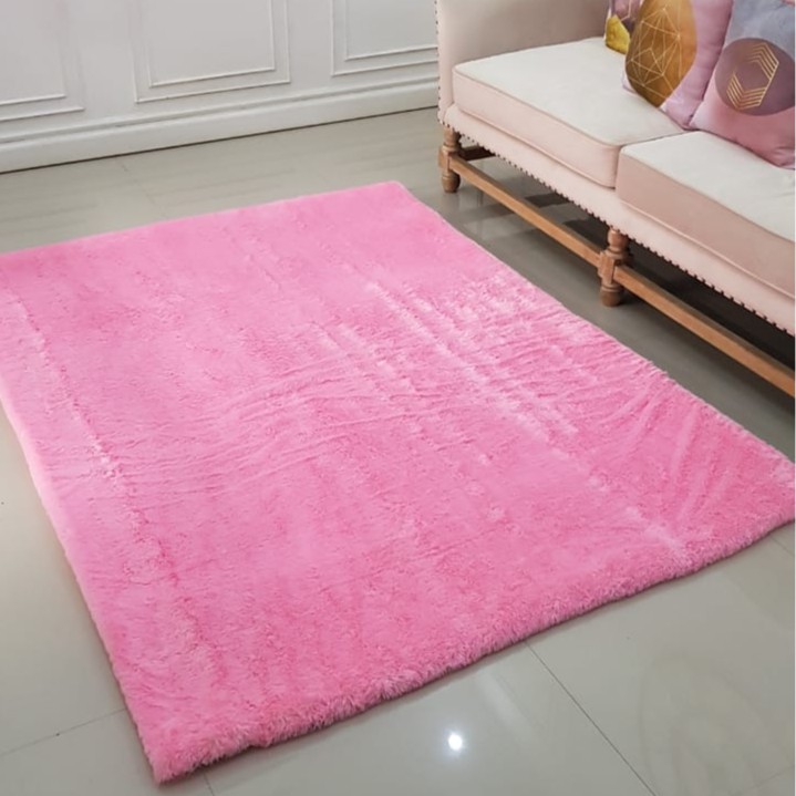 Karpet Bulu Pink - KibrisPDR