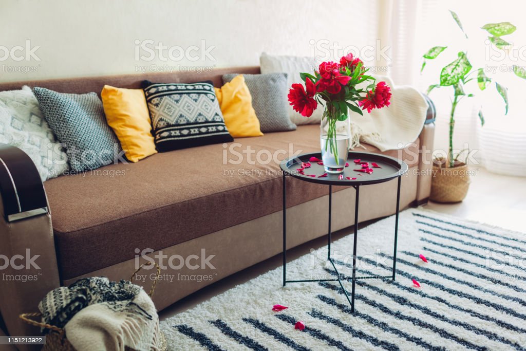 Detail Karpet Sofa Ruang Tamu Nomer 55