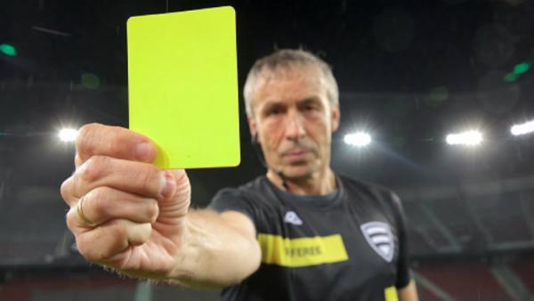 Detail Kartu Kuning Wasit Nomer 5