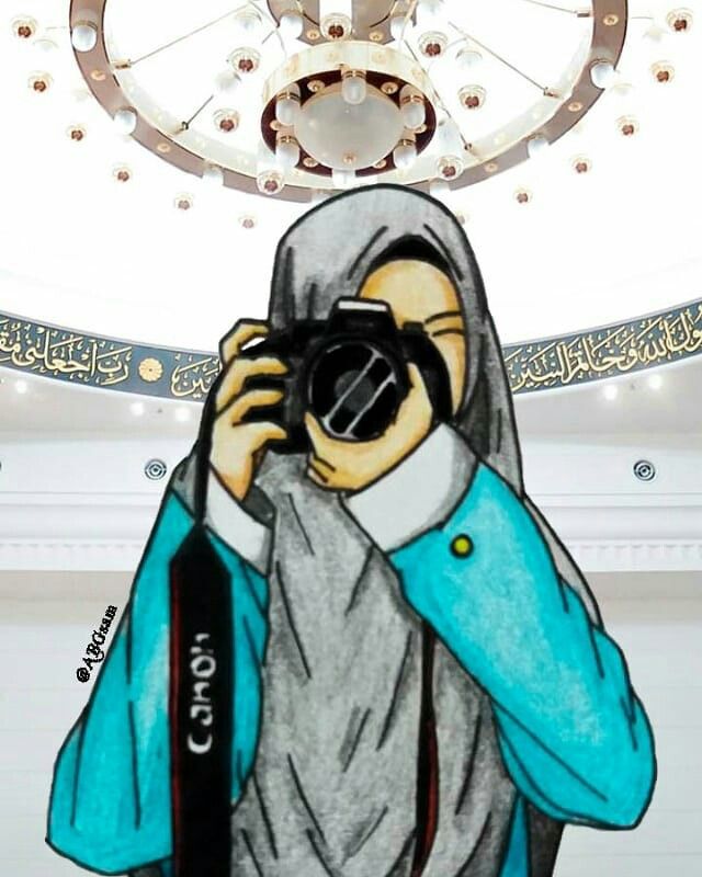 Detail Kartun Muslimah Pegang Kamera Nomer 8