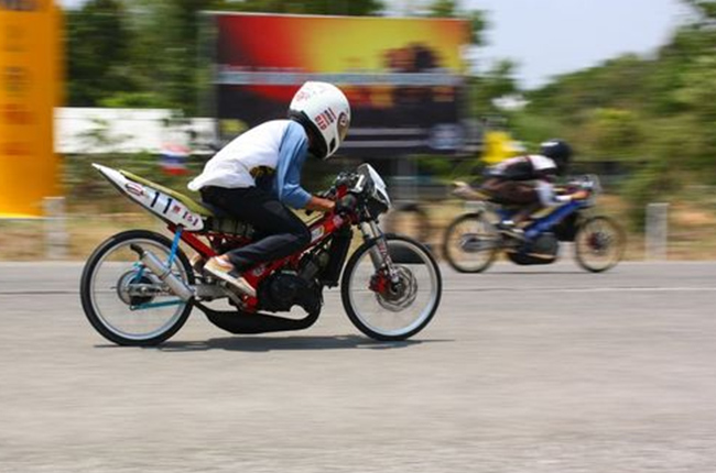 Detail Kata Drag Race Nomer 21