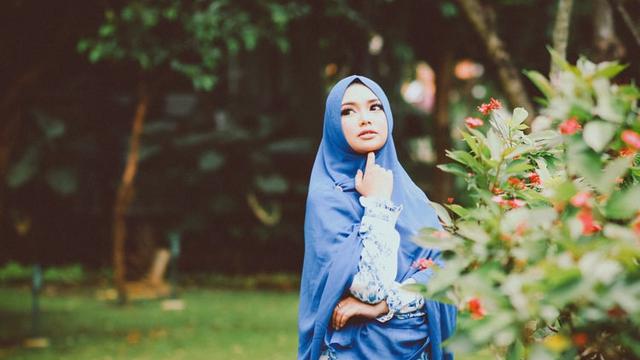 Detail Kata Kata Muslimah Jatuh Cinta Nomer 21