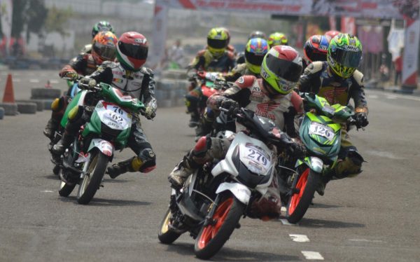 Detail Kata Kata Pembalap Motor Nomer 40