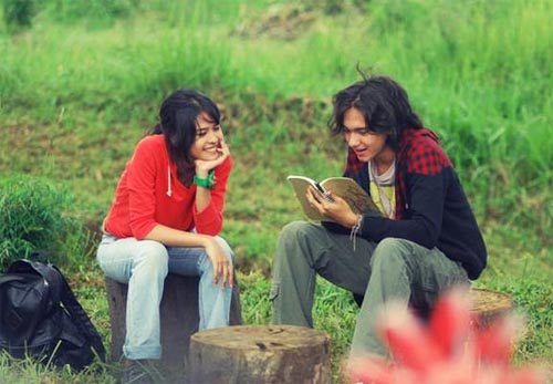 Detail Kata Kata Perahu Kertas Nomer 31