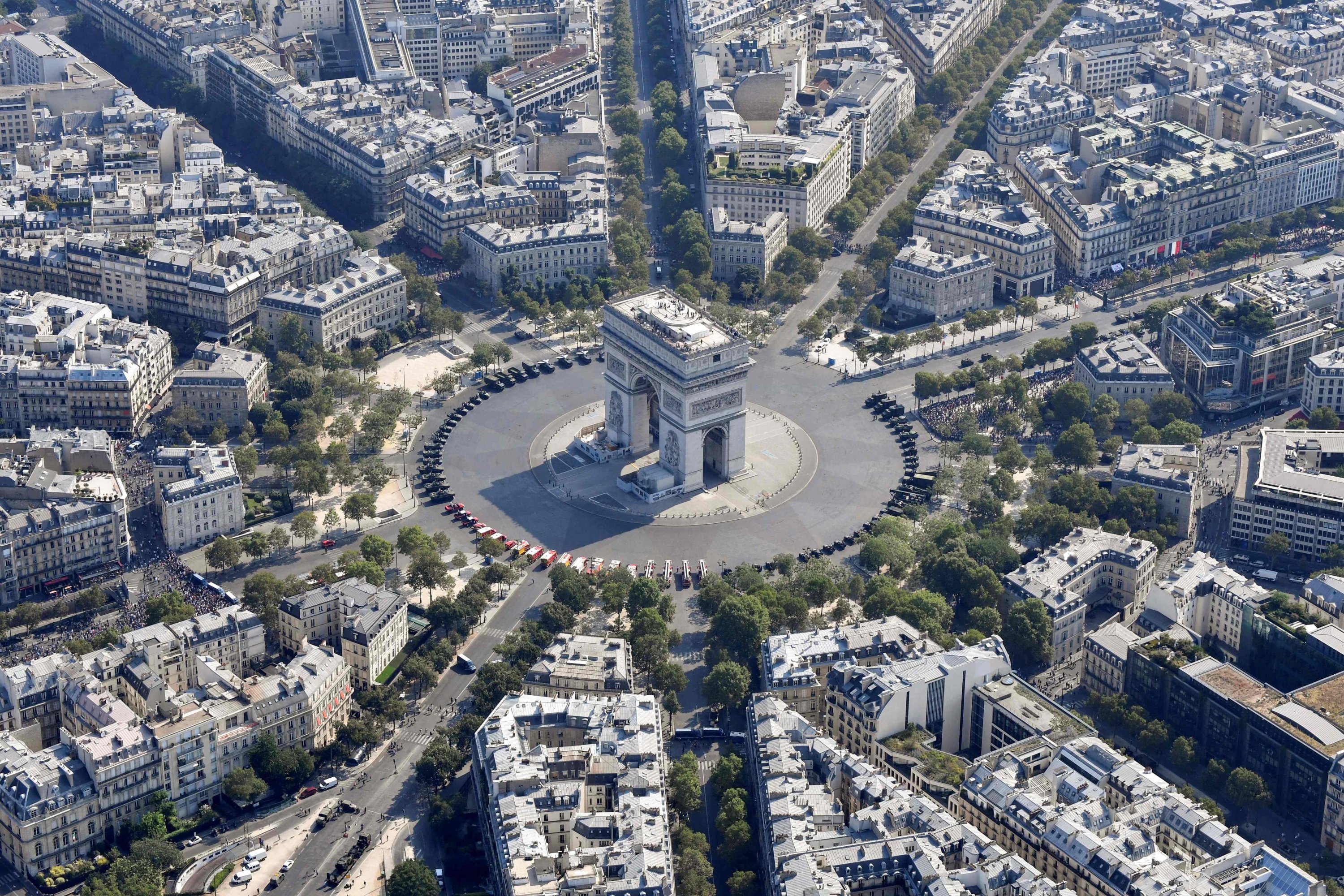 Detail Arc De Triomphe Paris Nomer 23