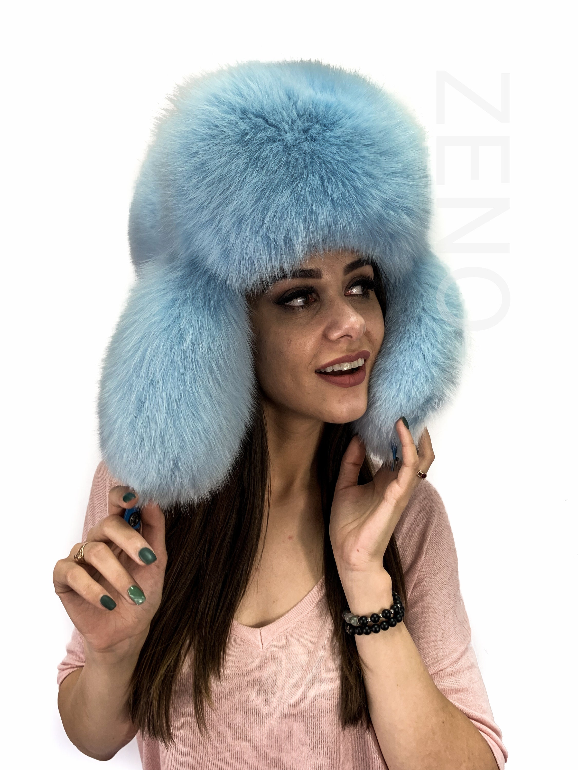 Detail Arctic Fox Fur Hat Nomer 12